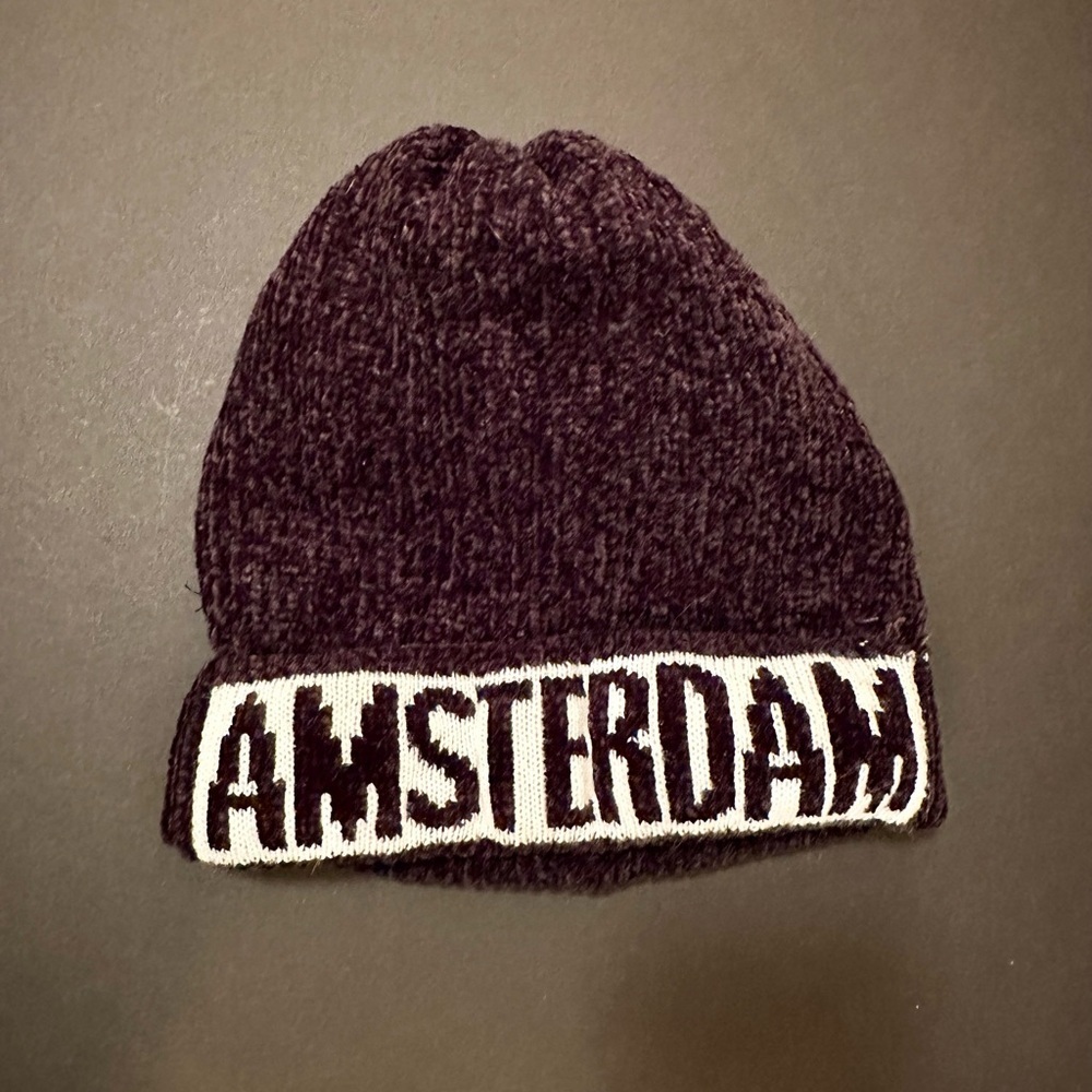 Robin Ruth Amsterdam Beanie